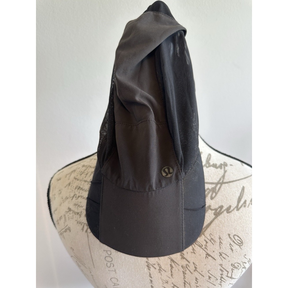 LULULEMON ATHLETICA Black Mesh-Panel Running Cap